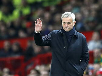Mourinho says teams dropping i...